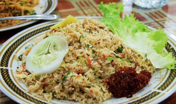 Kottu plato tradicional Sri Lanka