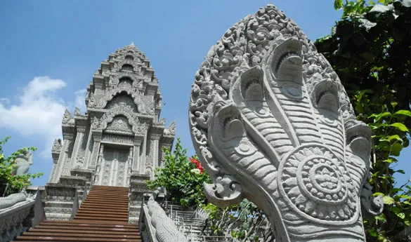 Phom Penh Wat Ounalom