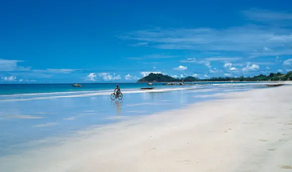 Visitar la playa Ngapali en tu viaje de novios