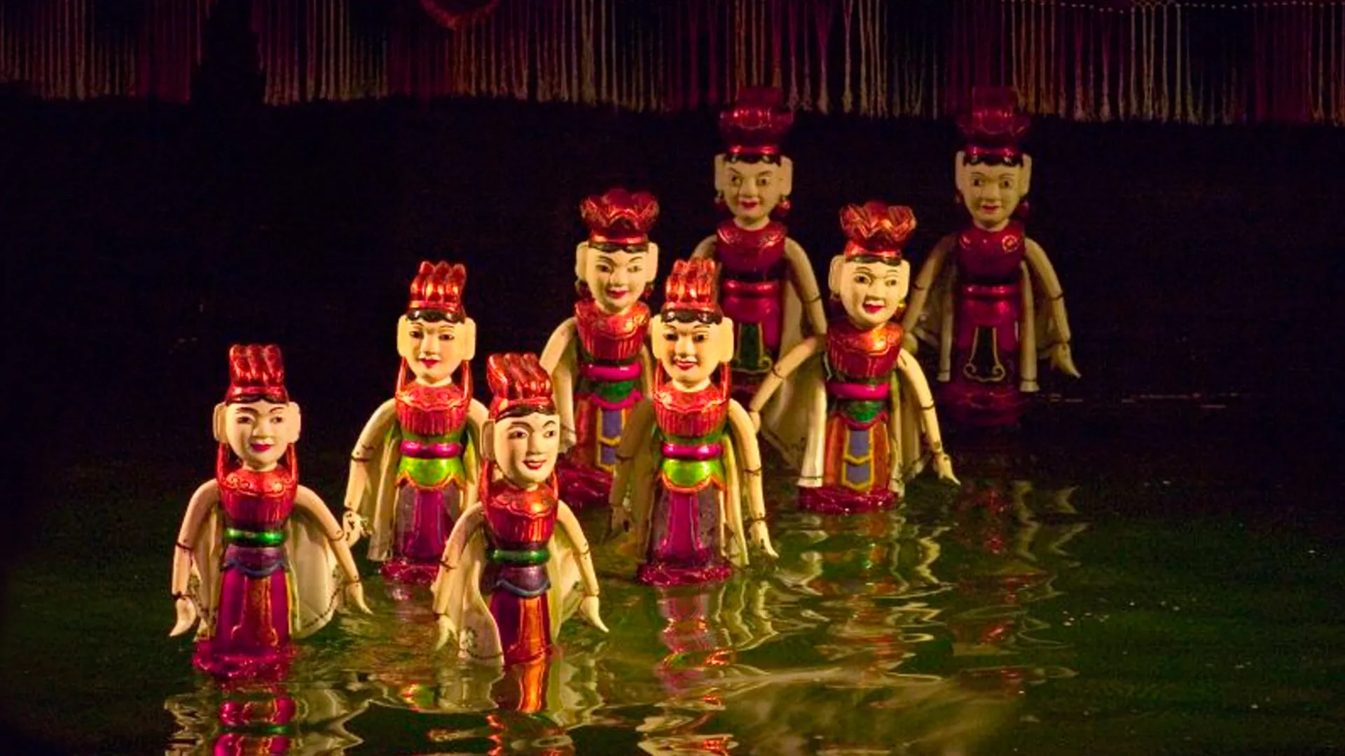 Espectáculo de marionetas en el agua en Hanoi