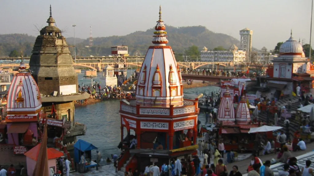 26 mar Ghat principal Har Ki Pauri, Haridwar — India Espiritual, Yoga y Festival Holi 2027