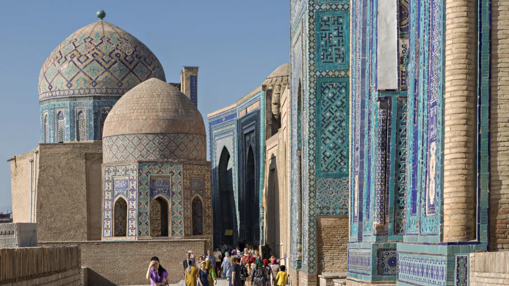 27 mar. Complejo funerario Shakhi-Zinda, Samarcanda — Uzbekistán Salida Especial Semana Santa 21 Marzo 2027