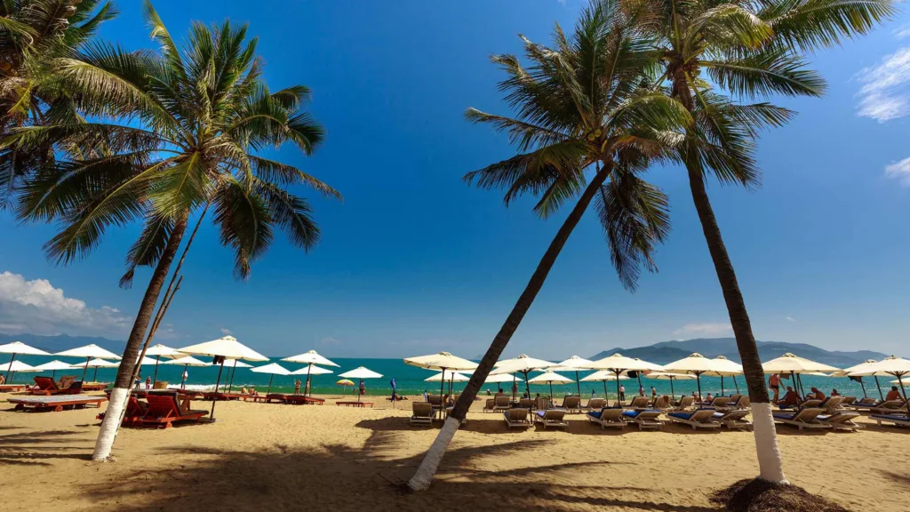 HANOI - NHA TRANG — Encantos de Vietnam y Nha Trang