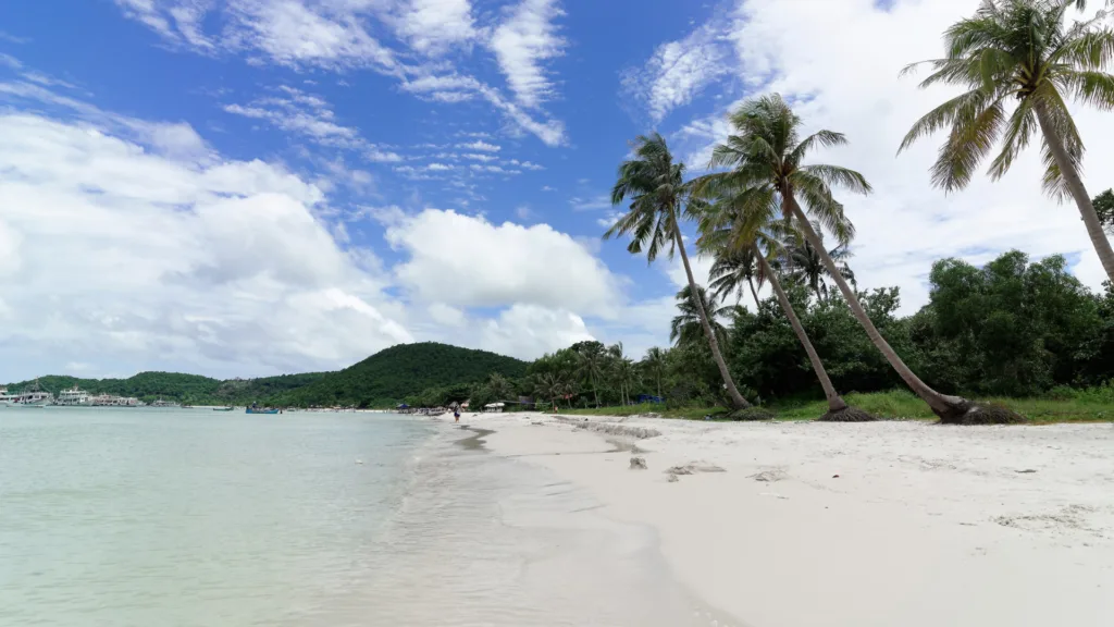 HANOI - PHU QUOC — Encantos de Vietnam y Phu Quoc