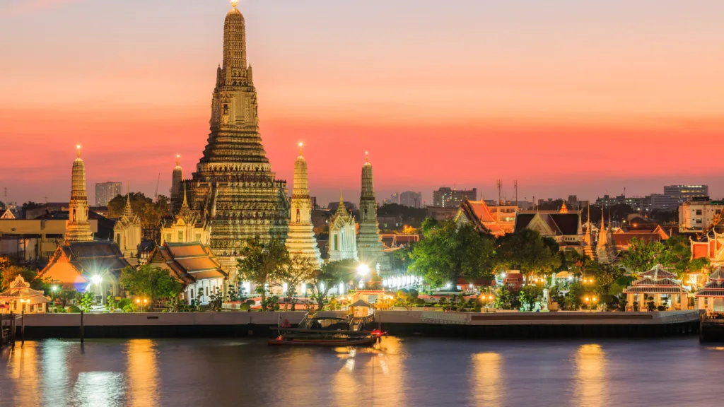 SIEM REAP – BANGKOK — Ciudades de Indochina