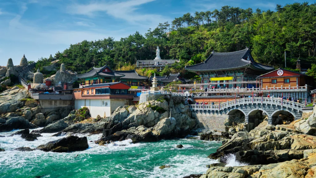 Templo Haedong Yonggungsa, Busan — Corea del Sur al Completo en Privado