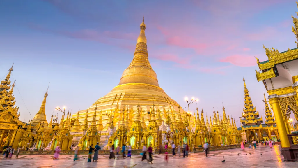 Yangón — Myanmar y Bangkok