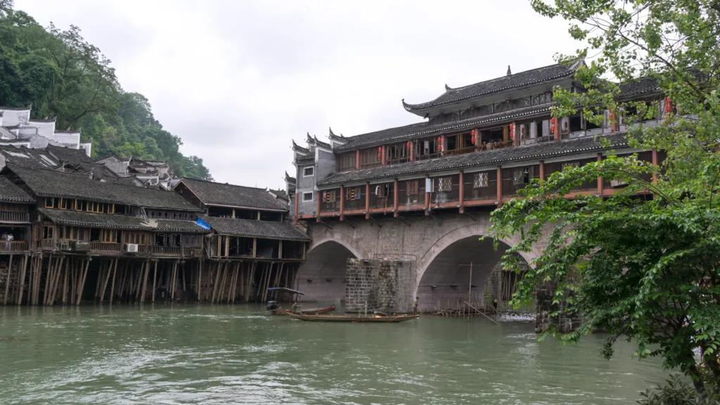ZHANGJIAJIE – FURONG – FENGHUANG — China: Avatar Y El Reino Del Fénix