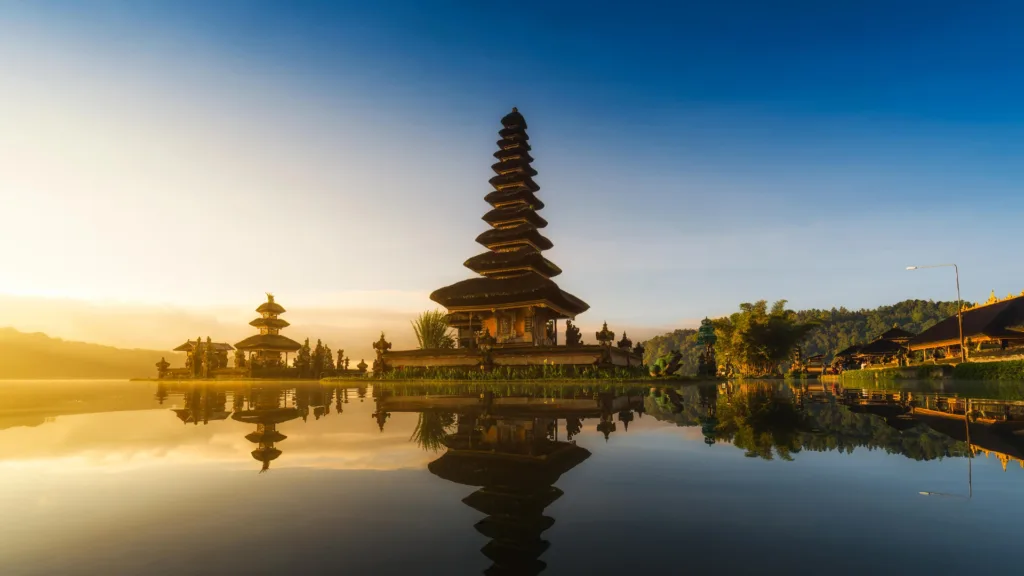 OSAKA – DENPASAR (BALI) — Japón Eterno y Bali