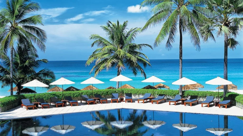 TOKYO – PHUKET — Japón Rascacielos y Tatamis con Phuket