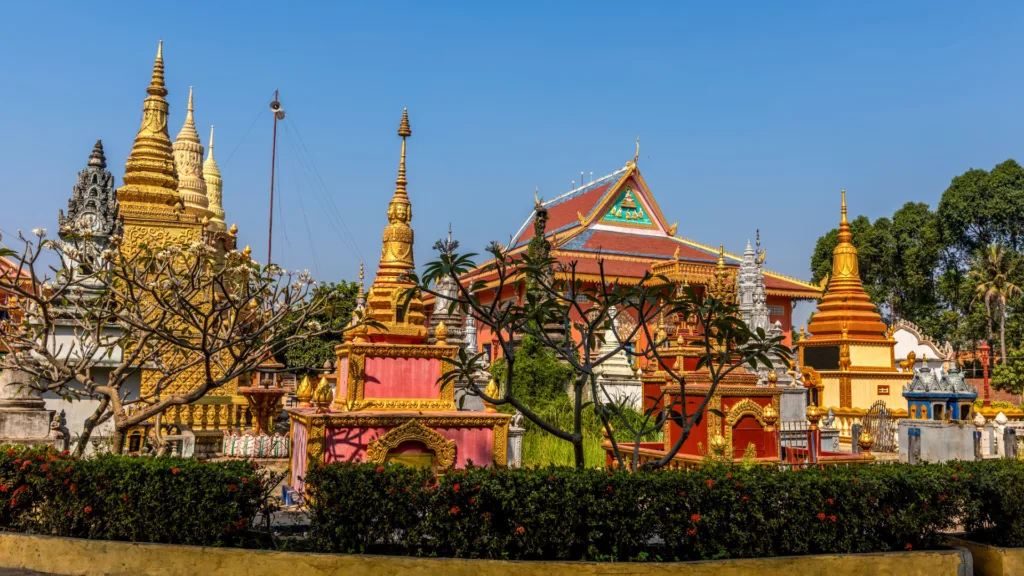 ANGKOR BAN — Vietnam y Camboya: Crucero por el Mekong