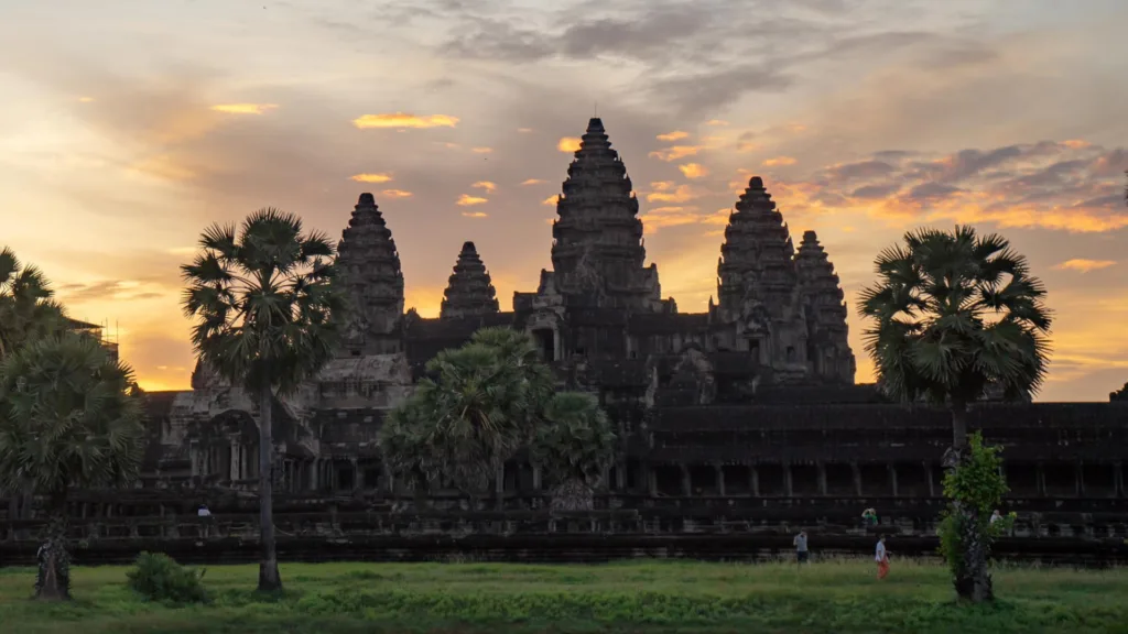 SIEM REAP — Gran Tour de Vietnam y Camboya