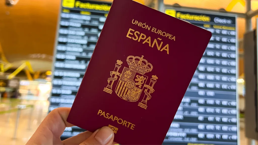 ESPAÑA – OSAKA — Japón Rascacielos y Tatamis con Bali