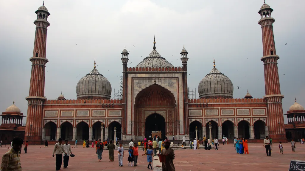 Mezquita Jama Masjid — Triángulo de Oro y Benarés