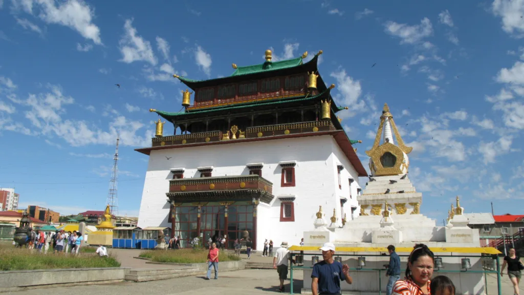 monasterio de Gandan, Ulán Bator — Mongolia: Explorar la Tierra Misteriosa