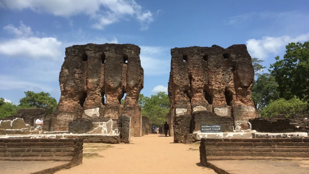 Polonnaruwa — Sri Lanka de Lujo