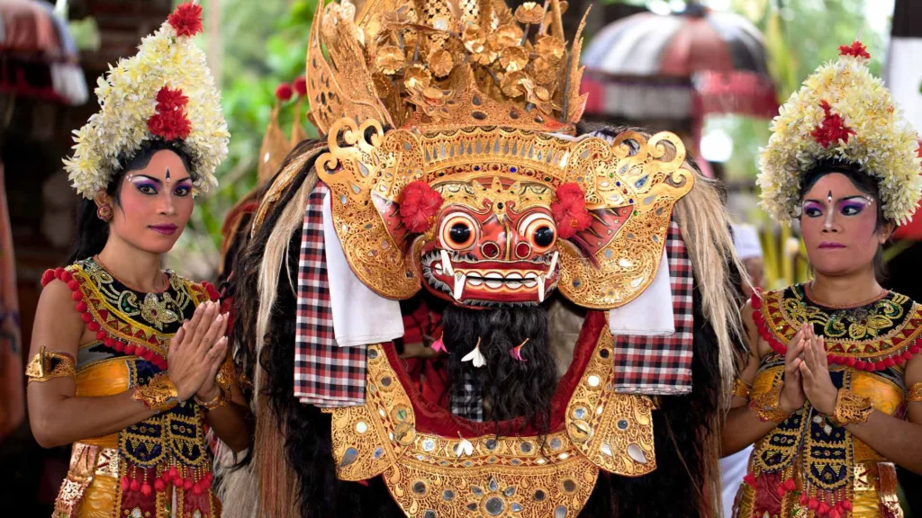 UBUD – TAMPAK SIRING – UBUD — Bali Circuito Interior
