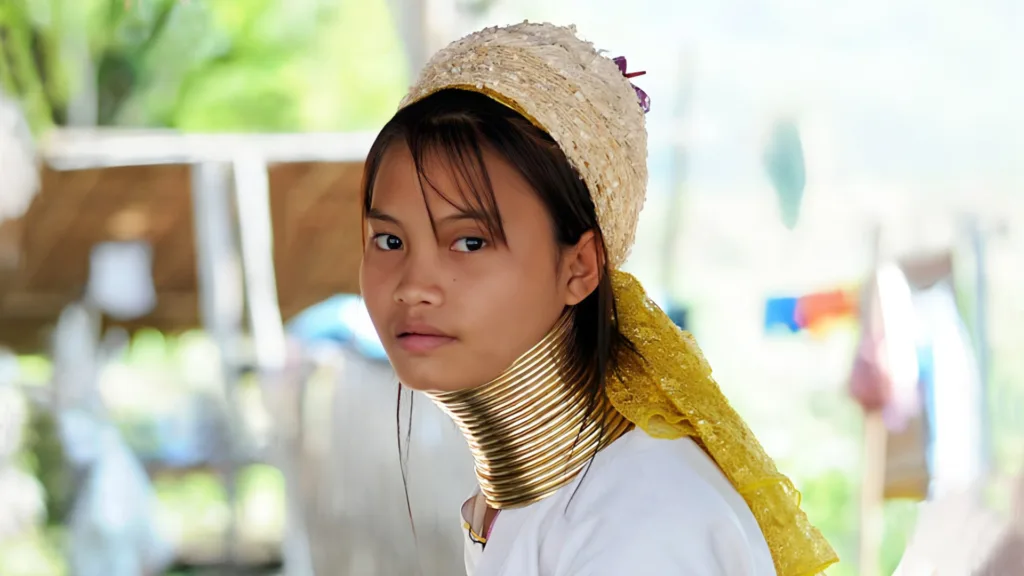 BANGKOK – CHIANG RAI — Triángulo de Oro y Phuket