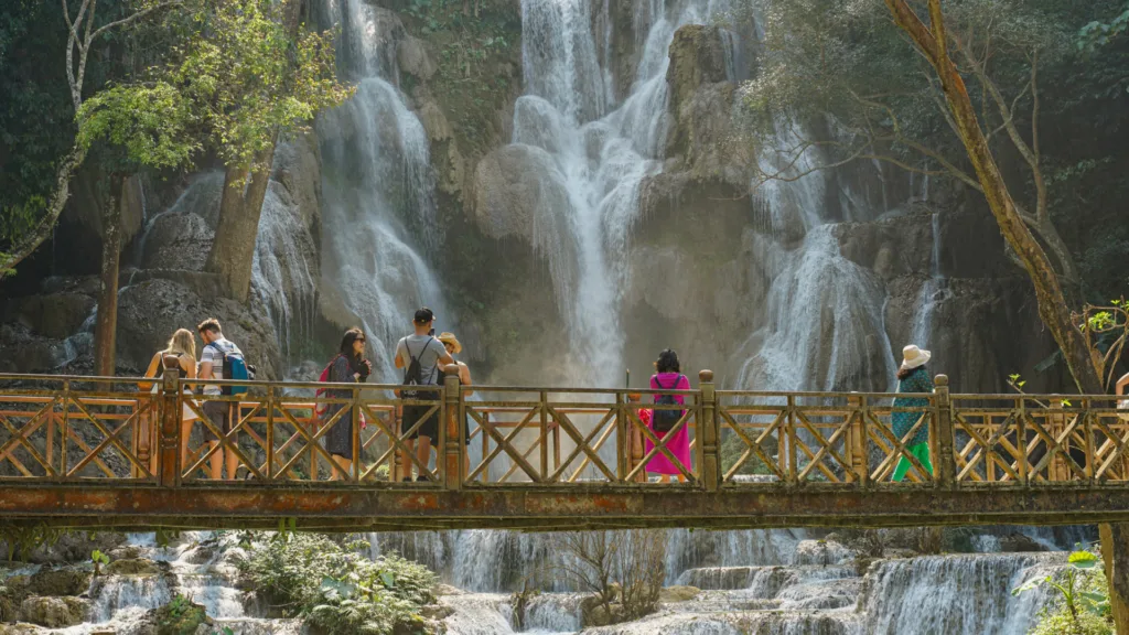 Cataratas de Kuang Si — El Espíritu de Laos