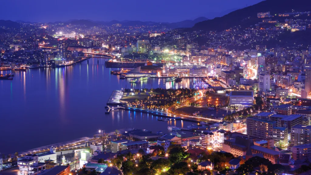 FUKUOKA – SAGA – NAGASAKI — Kyushu, Leyendas y Tradiciones de Japón