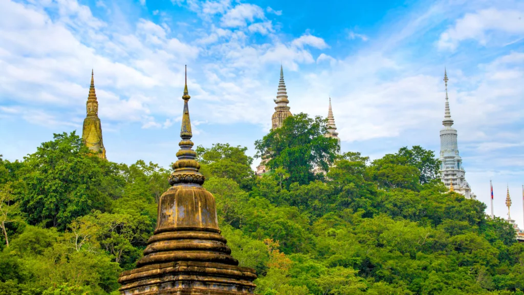Oudong — Gran Tour de Camboya