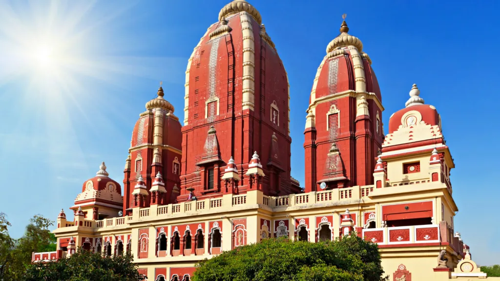 Templo Hinduista “Laxmi Narayan — Taj Mahal y Tigres