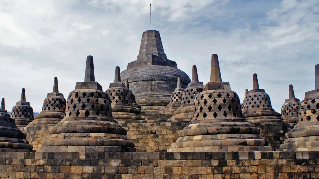 YOGYAKARTA — Templos y Volcanes