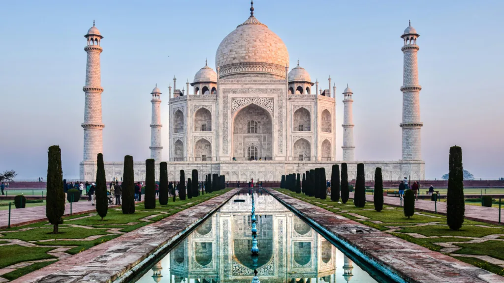 Taj Mahal — India y Maldivas