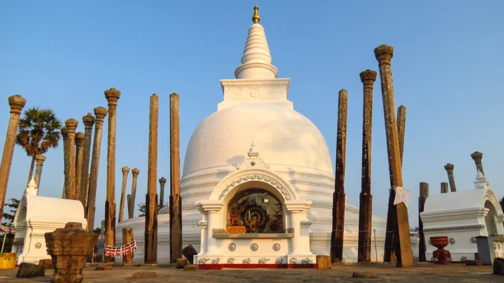 Anuradhapura — Gran Tour de Sri Lanka