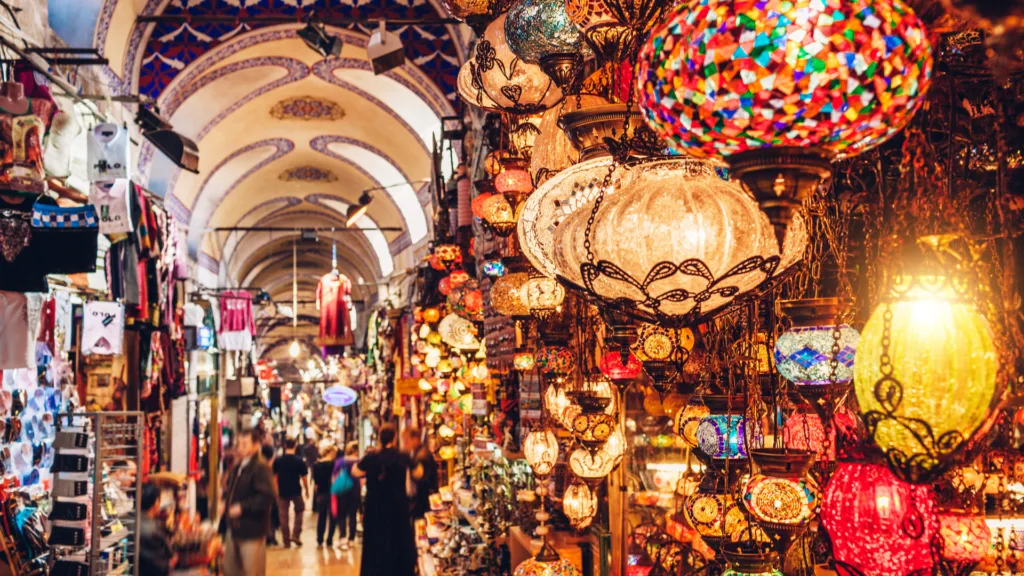 Bazar Ruso, Ashgabat Turkmenistán — Turkmenistán al Completo