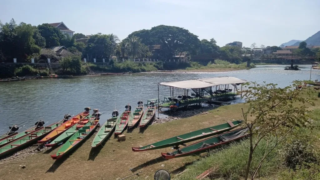Vang Vieng — El Espíritu de Laos