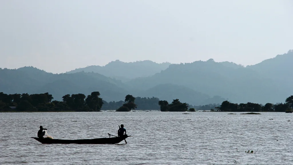 Mayong — Assam: Crucero por el Brahmaputra