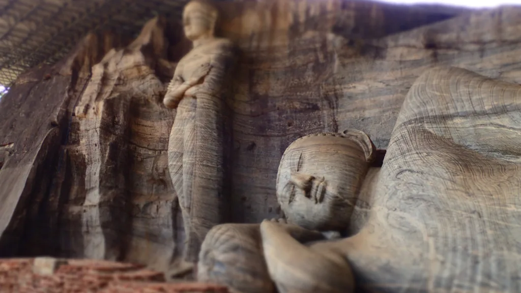 Polonnaruwa — Gran Tour de Sri Lanka