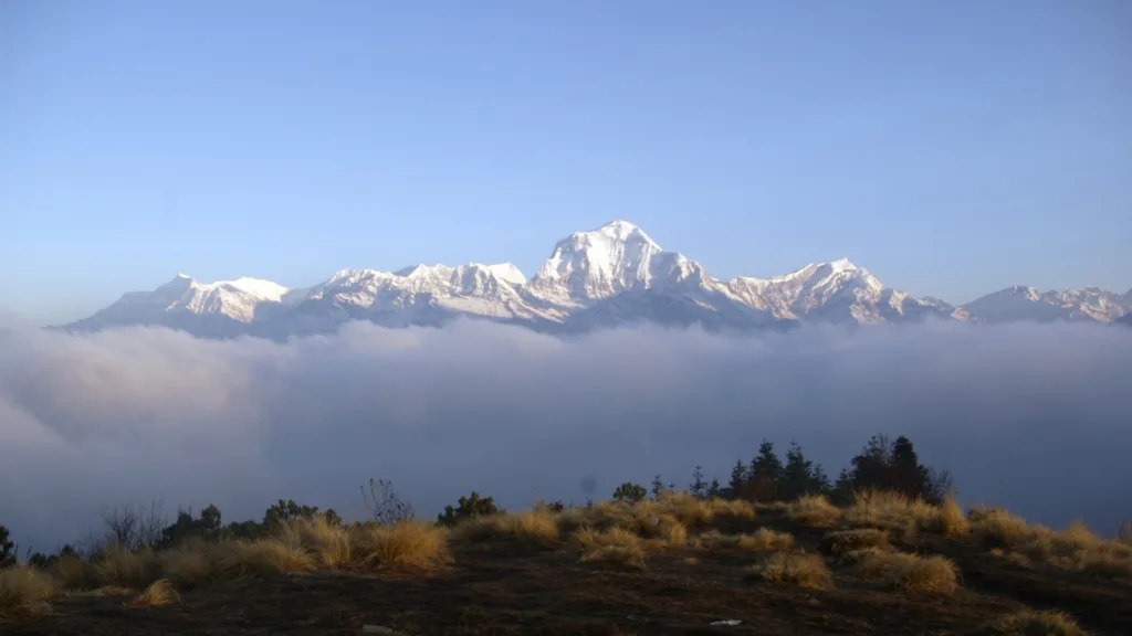 Poon Hill — Nepal Cultural y Trekking