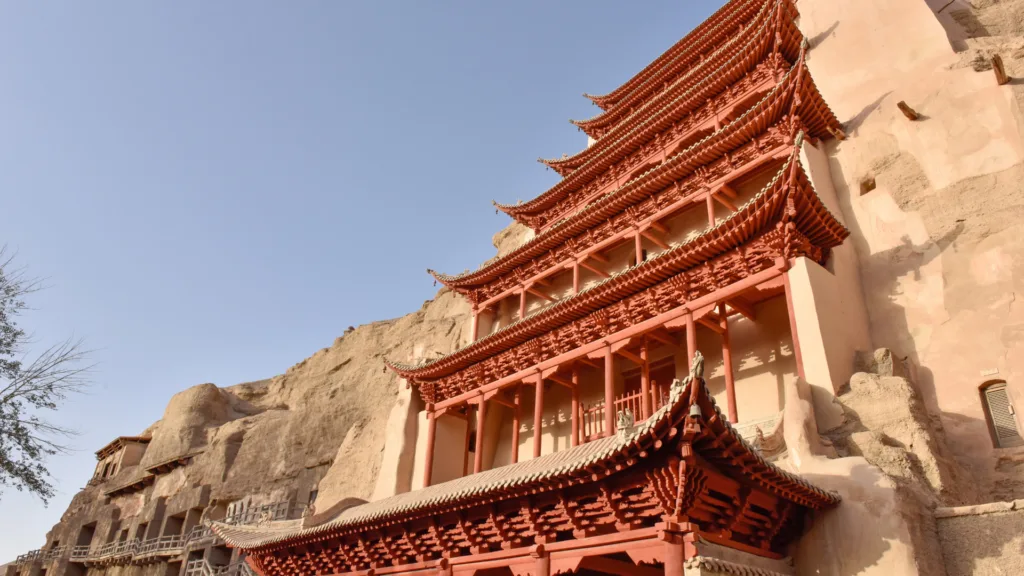 DUNHUANG – TURFAN — La Ruta de la Seda