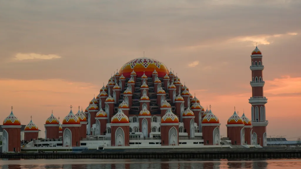 YOGYAKARTA – MAKASSAR — Gran Tour de Indonesia