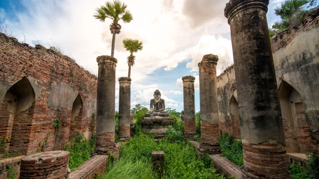 Ruinas de Inwa — Corazón de Myanmar