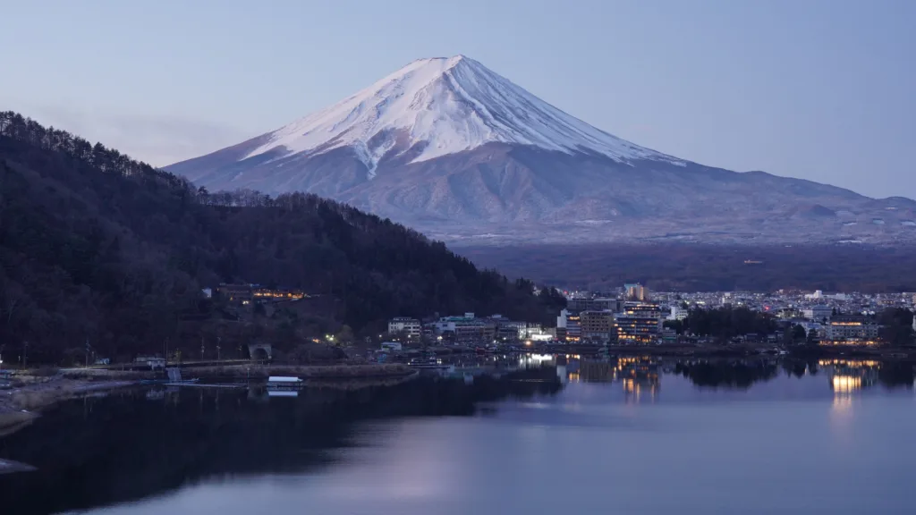 TAKAYAMA -KAWAGUCHIKO — Japón por libre en bus