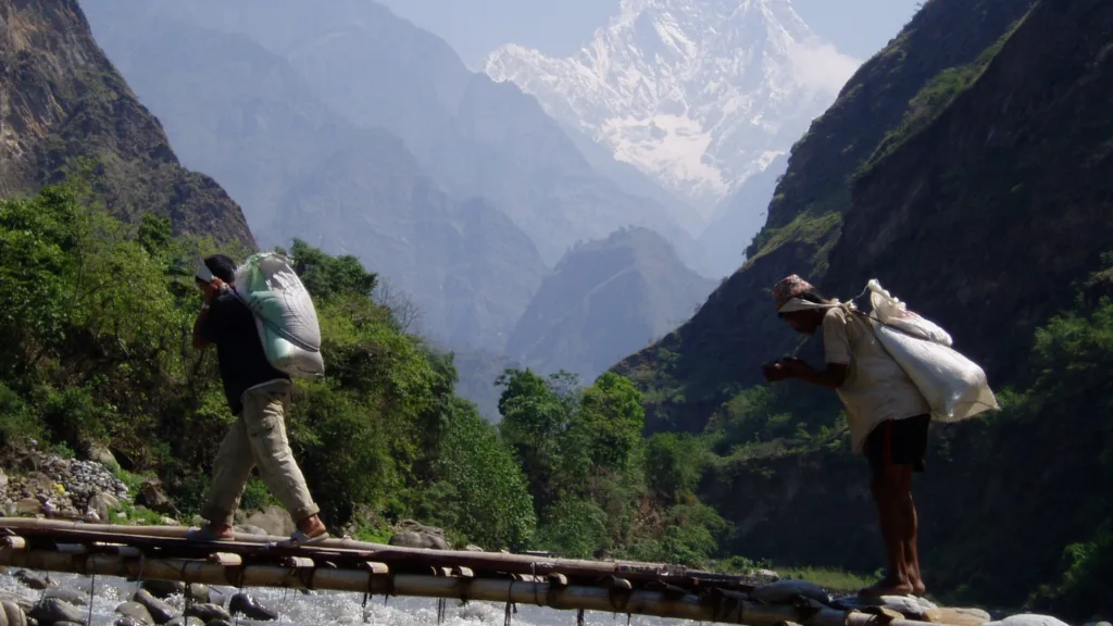 Trek Deurali — Nepal Cultural y Trekking
