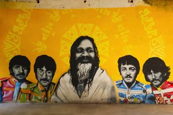 29 mar Ashram de los Beatles, Rishikesh — India Espiritual, Yoga y Festival Holi 2027