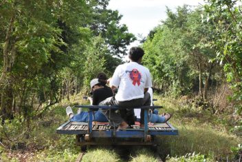Tren del bambú, Battambang — Camboya al Completo