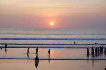 PLAYAS DEL SUR DE BALI — Bali Circuito Interior y Yogjakarta