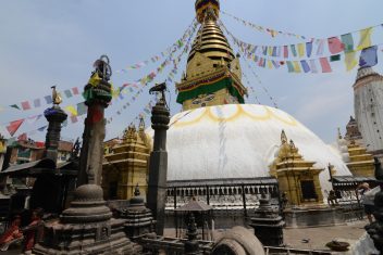 Estupa de Swayambhunath, Kathmandú — Auténtico Nepal
