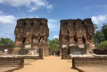Polonnaruwa — Sri Lanka de Lujo