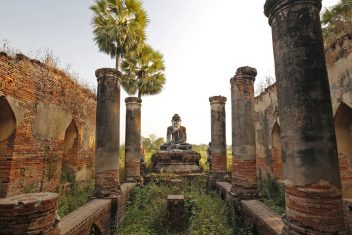 Ruinas de Inwa, Mandalay — Myanmar Clásico
