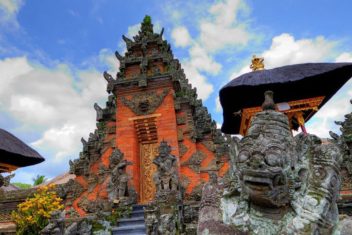 UBUD – TABANAN – JATILUWIH – ULUN DANU – LOVINA — Salidas En Grupo – Bali Circuito Interior