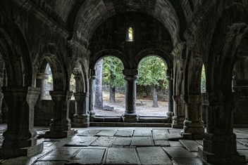 monasterios de Sanahin, Armenia — Georgia y Armenia en Privado