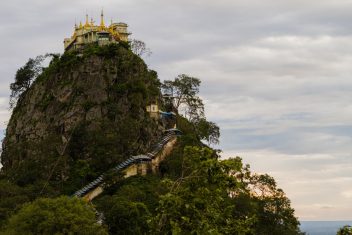 Monte Popa — Myanmar y Bangkok