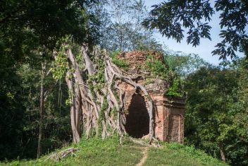 Templo sambor prei kuk, Kampong Thom — Camboya al Completo