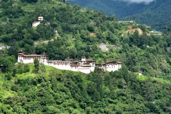 Dzong de Trongsa — Panorama de Bután y Katmandú